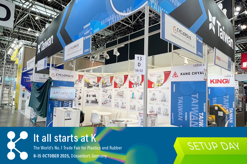 K Show Setup Day — CYCLERSUS is ready!